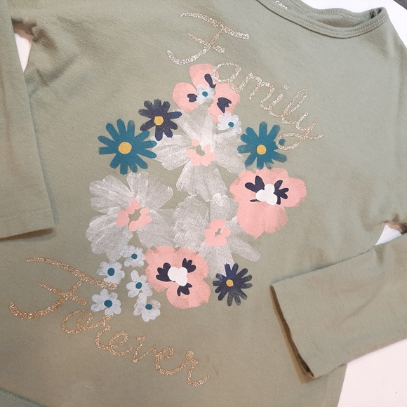 ❌SOLD❌CARTER'S Long Sleeve Tee Glitter Family Forever Floral Graphic Top Spring - Picture 3 of 7